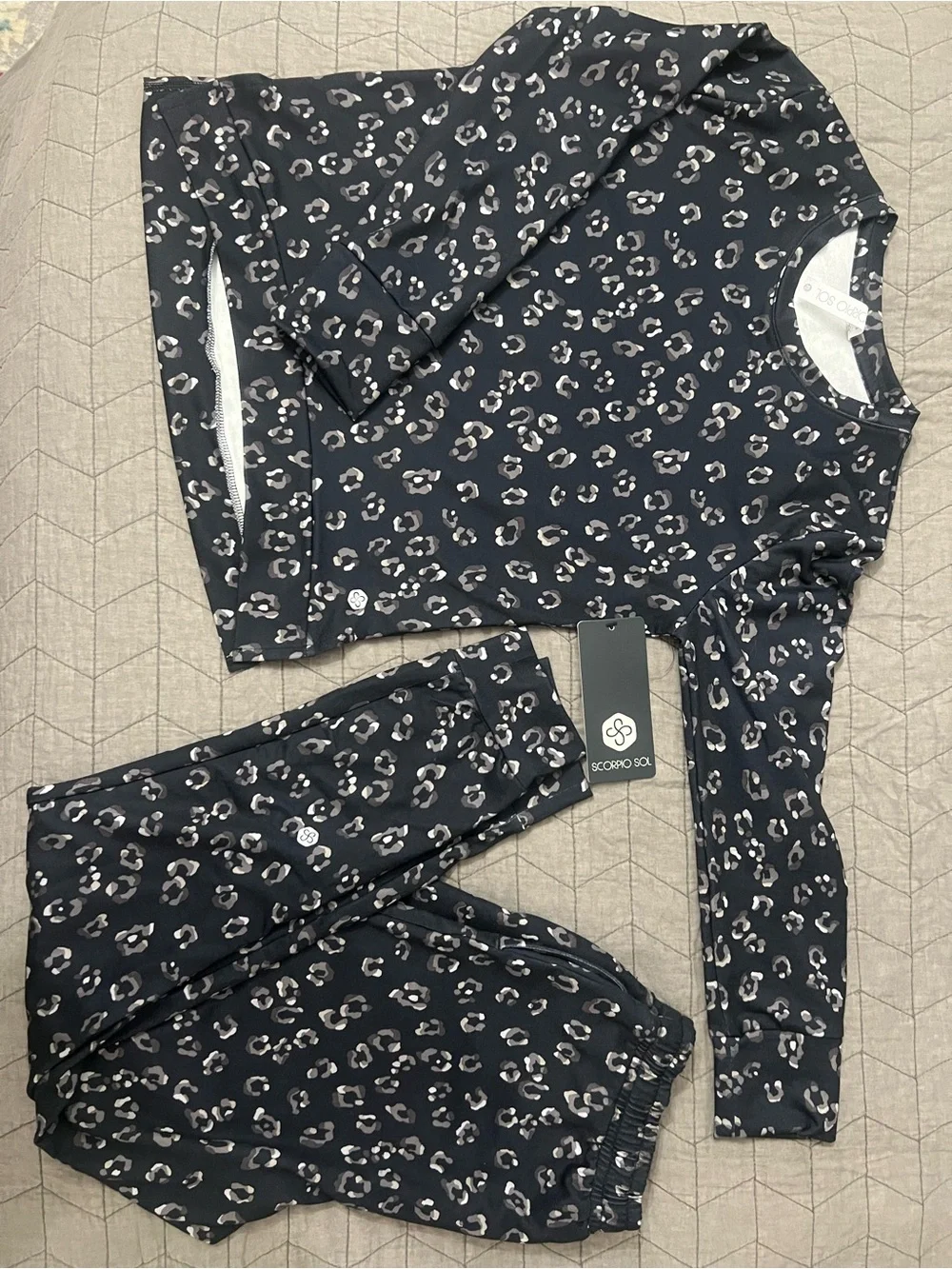 NWT Scorpio Sol Black and Taupe Leopard top and bottom set
